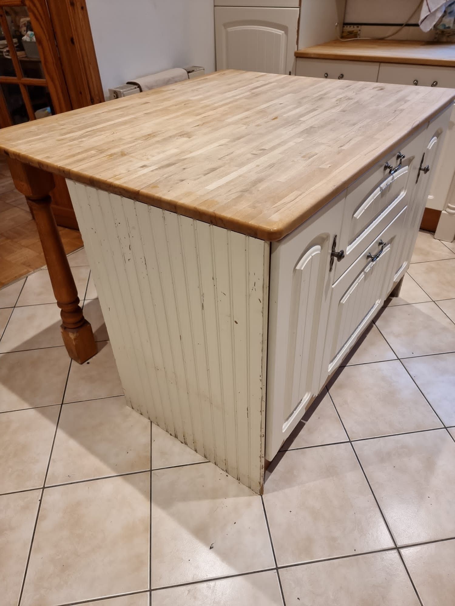 kitchen island before
