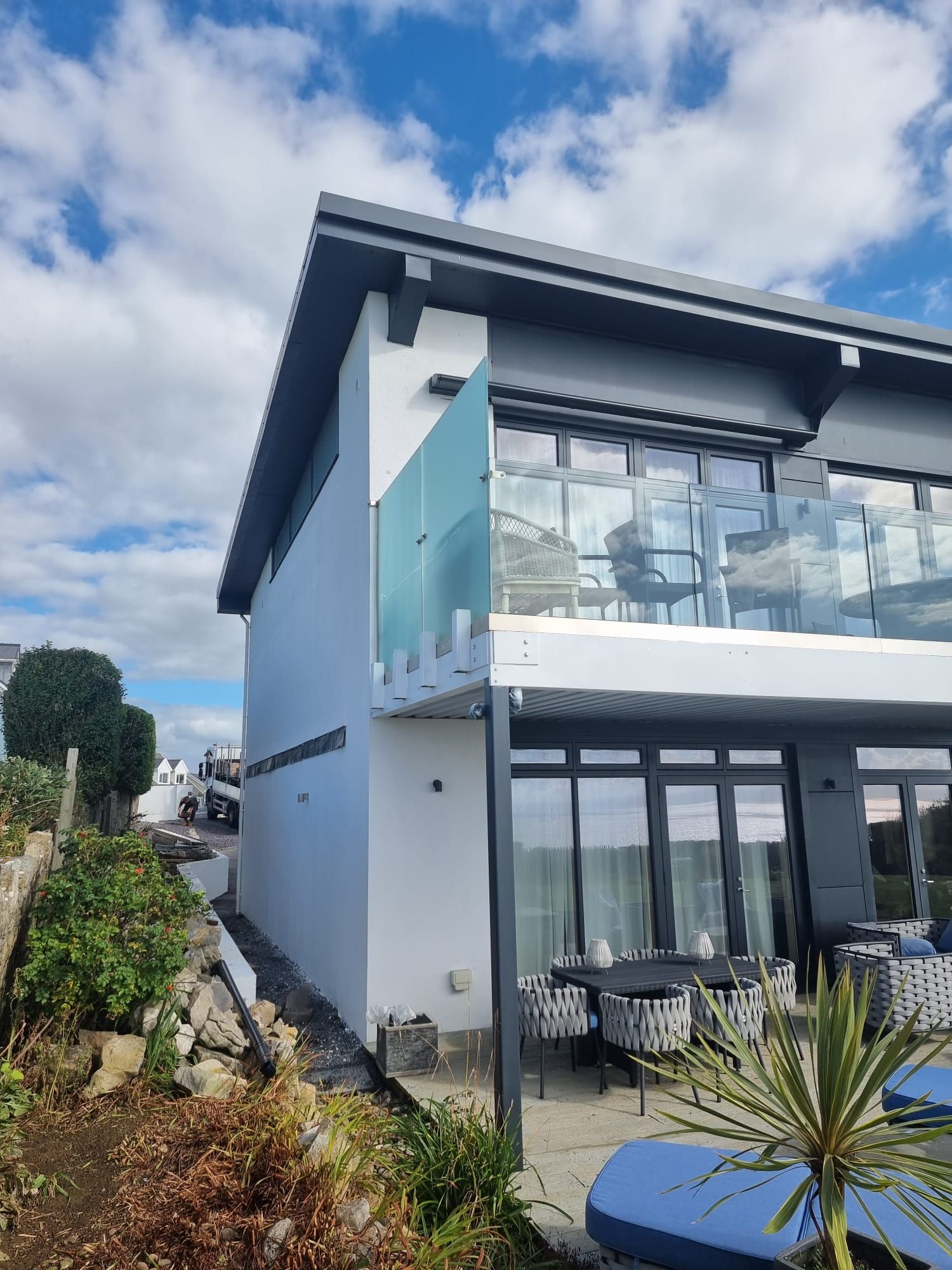 exterior spraying